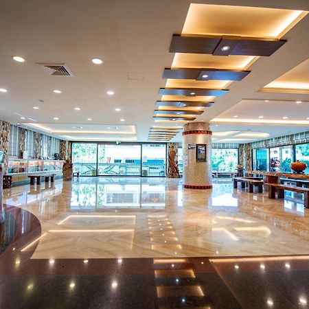 Classic Hotel Shvatan Nantou Buitenkant foto