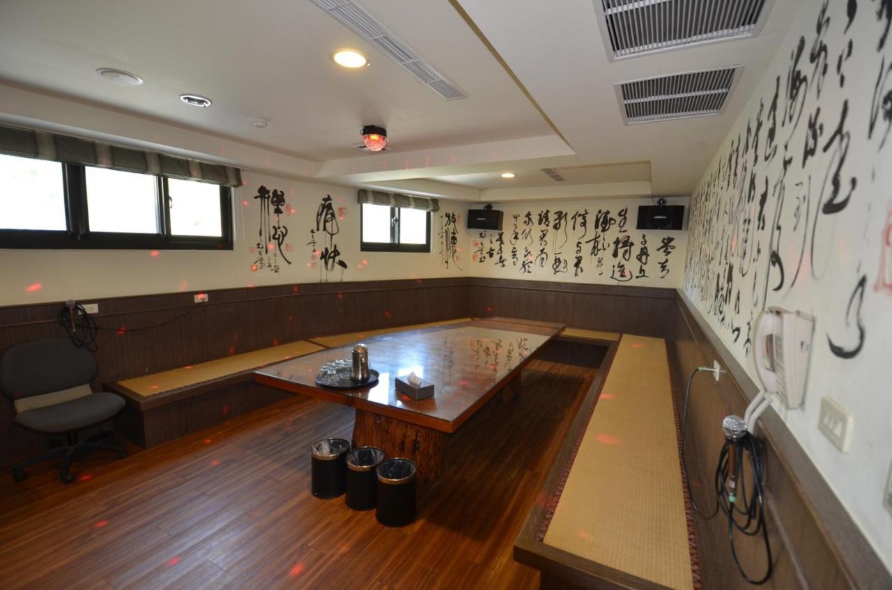 Classic Hotel Shvatan Nantou Buitenkant foto