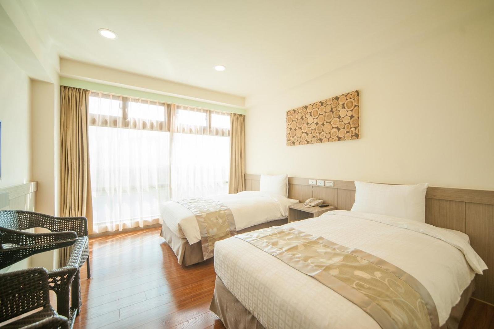 Classic Hotel Shvatan Nantou Buitenkant foto