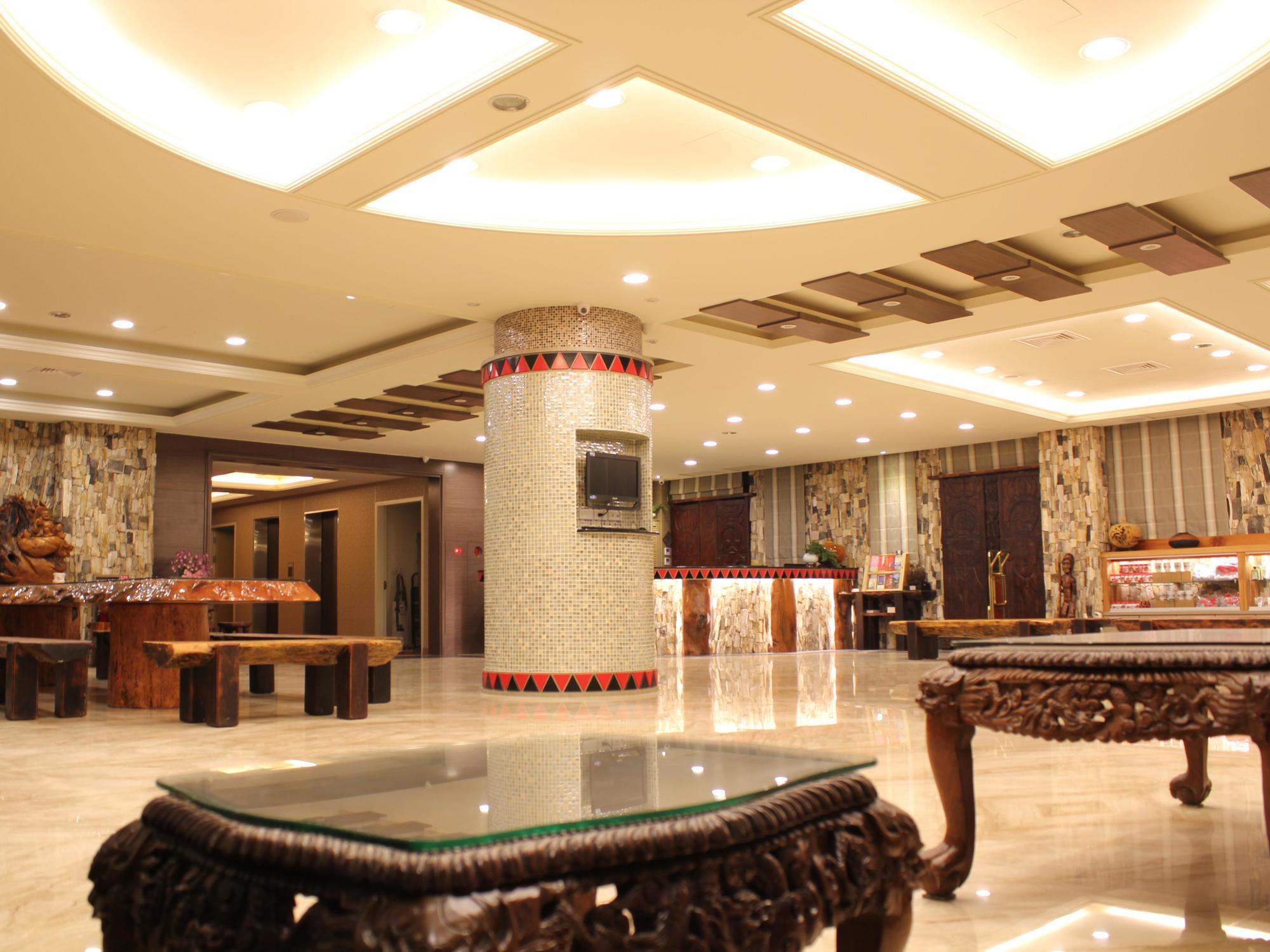 Classic Hotel Shvatan Nantou Buitenkant foto