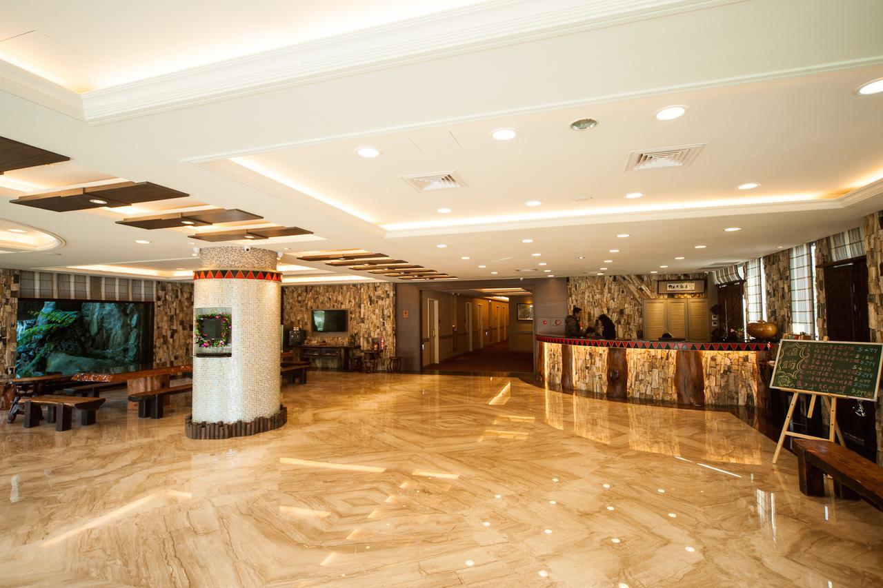 Classic Hotel Shvatan Nantou Buitenkant foto